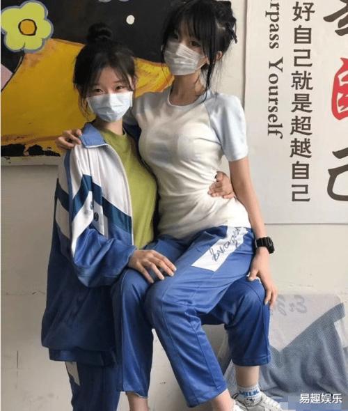 "儿子的女同学才上初一就发育成这样?"哈哈这是吃什么