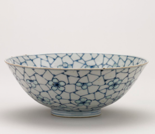 清乾隆 青花冰梅纹碗 大英博物馆藏