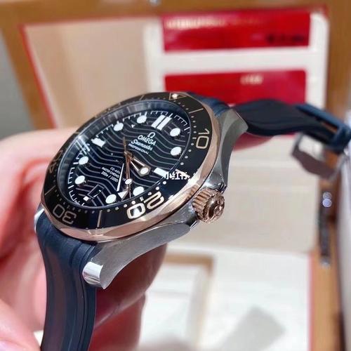 欧米茄新款海马_omega怎么样_18k玫瑰金_陶瓷_时尚