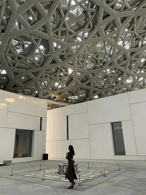 阿布扎比卢浮宫_红宝石怎么样_瓷器_玉器_雕刻_首饰盒