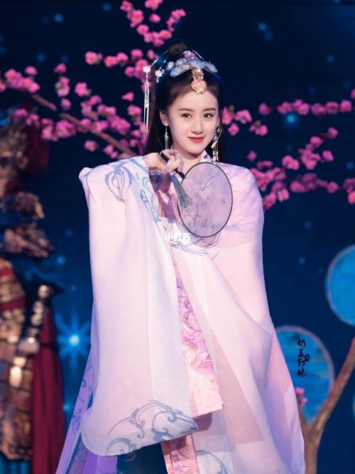 袁冰妍貂蝉造型._古装照_宝藏女孩袁冰妍_娱乐_明星