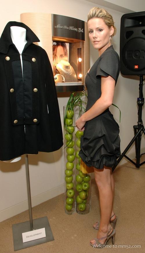 凯瑟琳·罗伯特森的剧照相片