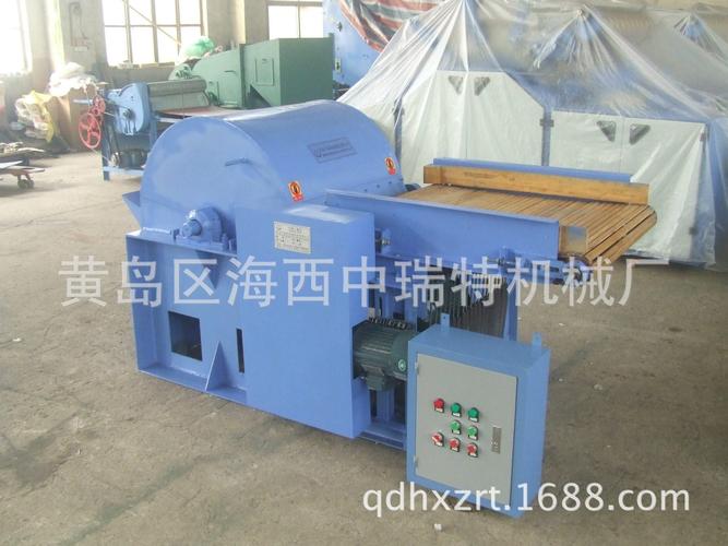 边角余料,废旧布头,棉,纺织品等材质,通过撕扯使大块的纠结纤维松解