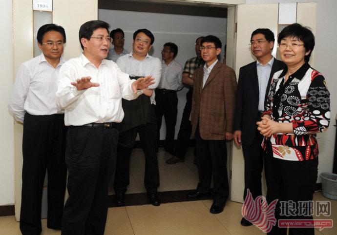 王国庆来临沂调研报业改革与发展工作