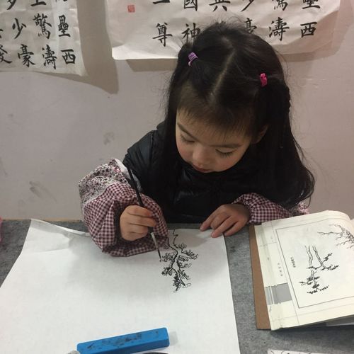 五岁半小朋友山水画练习