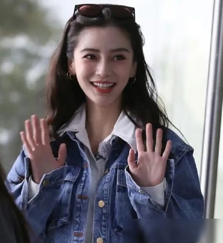 baby录跑男,换了新造型,新搭档笑得好开心,男方比她小