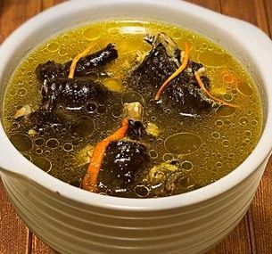 美容养颜篇——虫草花乌鸡汤(4/5)