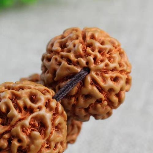 印尼大金刚落地红值不值得盘玩落地红值不值得盘玩