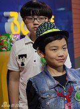 中国新声代封迪张汉盛情侣装(2/9)