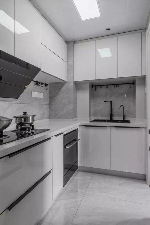 小厨房也可以从容做饭蓝炬星aiotr6智能集成灶