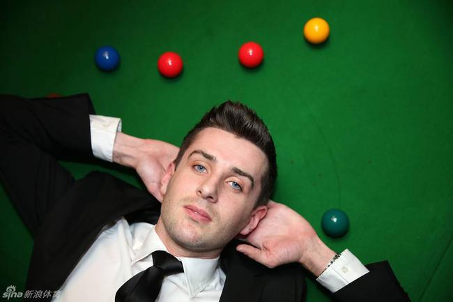 塞尔比的世界第一悬了≮英镑≯?(¨夺冠) 奥沙利文夺冠即超越