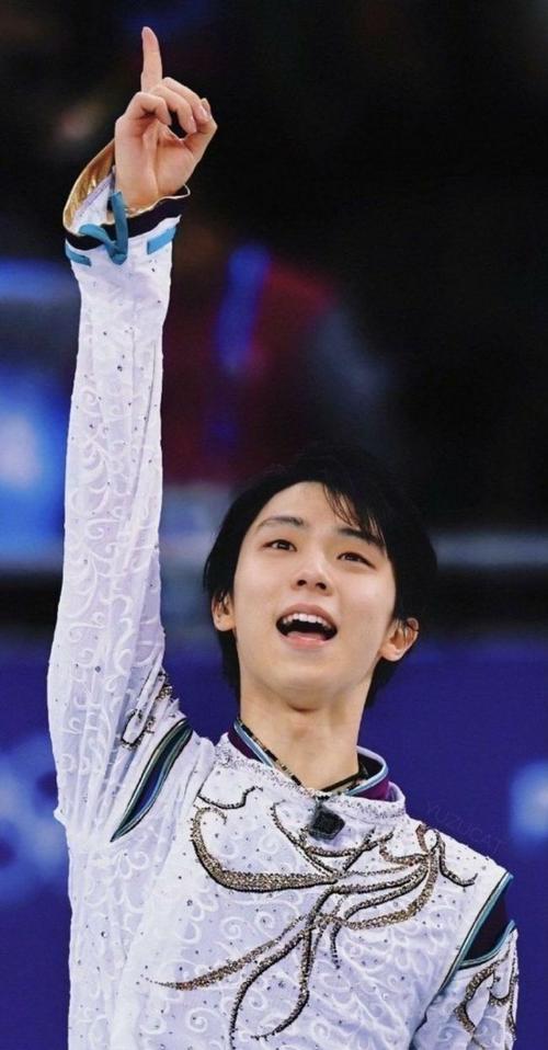 羽生结弦有多迷人李玉刚为他写歌容颜如玉的美少年谁不爱