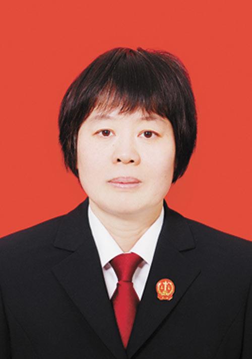 杨玉玲 东营区人民法院巡回法庭副庭长五,最美法官孙月琴,女,61岁.