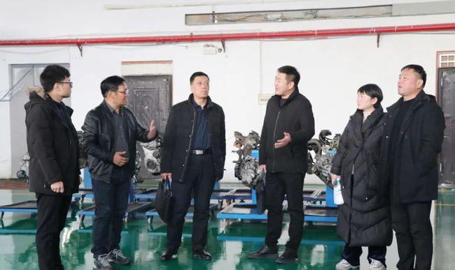 交流学习,合作双赢 ——驻马店市平舆县领导专家莅临信阳航空服务学校