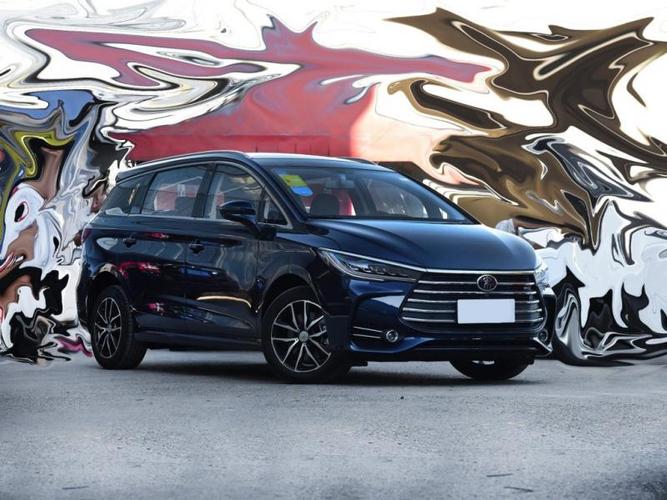 宋max自上海车展亮相以来受到消费者广泛关注的最主要原因便是它的"