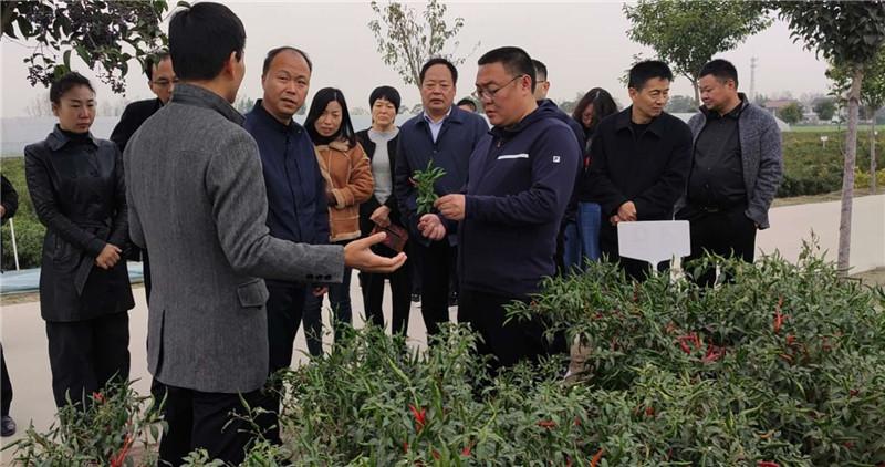 11月5日至6日,山西省运城市夏县副县长黄山石带队到我县考察学习县域
