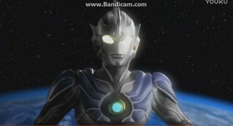 奥特曼四奥雷杰多登场