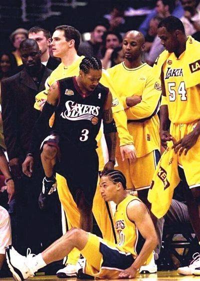 为什么01年艾弗森就赢了湖人一场球,就能被媒体吹捧到