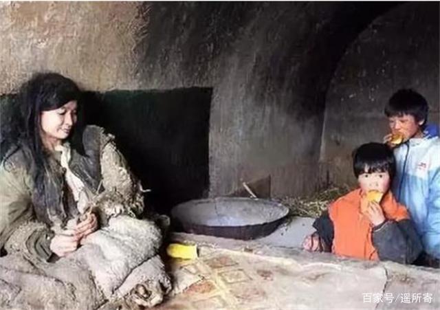 四川姑娘曹小琴被喂药喂傻拐卖数次后遭囚禁15年终回故乡