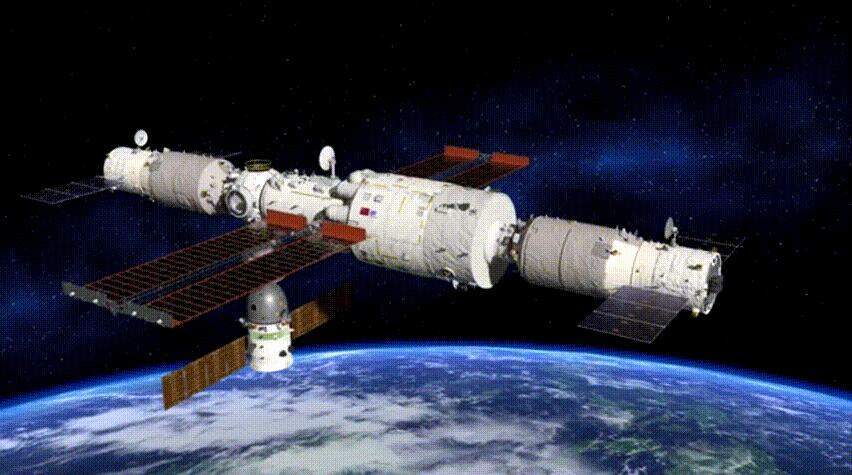 对接成功!"神舟十三号"乘组已进入"天和"核心舱!航天精神再彰显