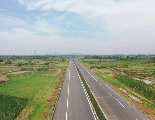 畅行无为,交通基础设施建设路网缩短了无为大地时空距离