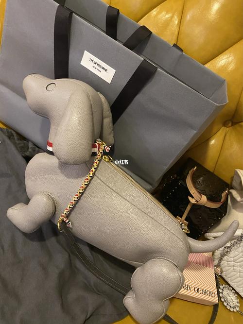 【包包】thombrowne狗狗包_狗狗_skp_thom browne(北京skp)攻略_桑姆