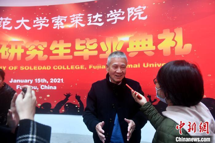 许明良表示,将克服后疫情时期种种困难,延续办学,在菲律宾全境尤其是