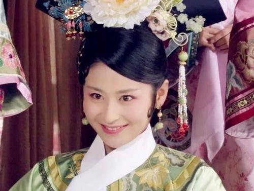 《甄嬛传》:为什么夏冬春会成为华妃的第一个刀下鬼?