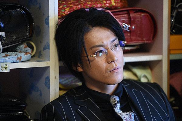 小栗旬《无间双龙》海报剧照图片