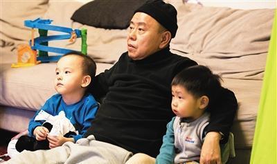 潘长江基因被女儿躲过,却在外孙身上完美发挥,"隔代遗传"厉害