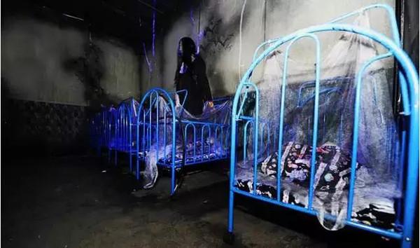 北京欢乐谷万圣节开幕特惠夜场票 88元起,约么?