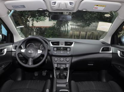 配图为轩逸 2019款 经典 1.6xe 手动舒适版