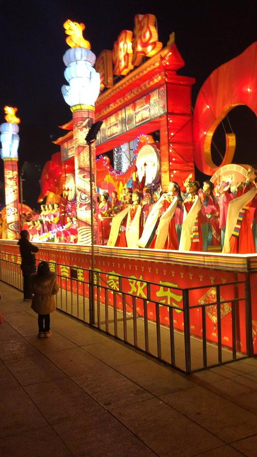 锣鼓喧天的元宵灯会_景点_元宵灯会_出行_人文风光展示_展览演出展示