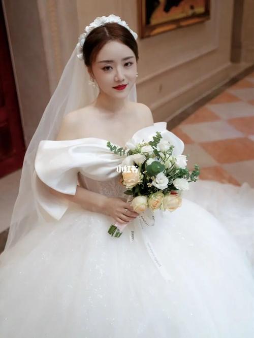 新娘子婚礼当天必须注意的7215事情_婚礼_婚姻_新娘_驼背_斜方肌