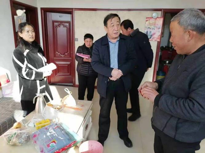 沁县走访困难群众增加农户收入