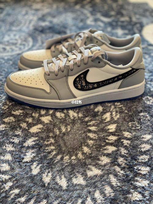 dior联名aj低帮鞋板鞋真的太帅情侣款_板鞋_情侣款_鞋子_airjordan