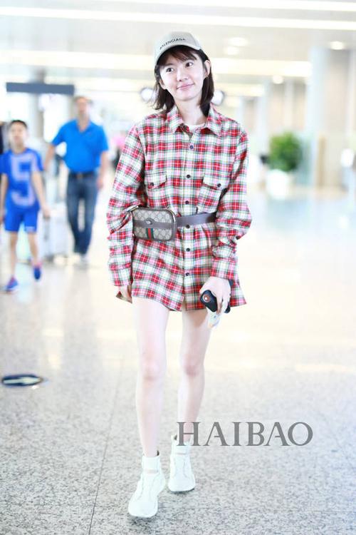 明星街拍机场街拍 华语明星街拍 王紫璇