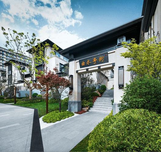 龙湖·景粼原著|国院已成 盛景耀门庭