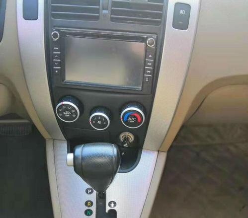 【潍坊】2012年7月 现代 途胜 2009款 2.0l 两驱舒适型 自动档