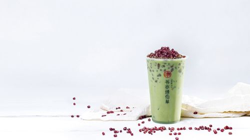 抹茶红豆拿铁 - 经典推荐-书亦烧仙草加盟 - 书亦烧仙草官网