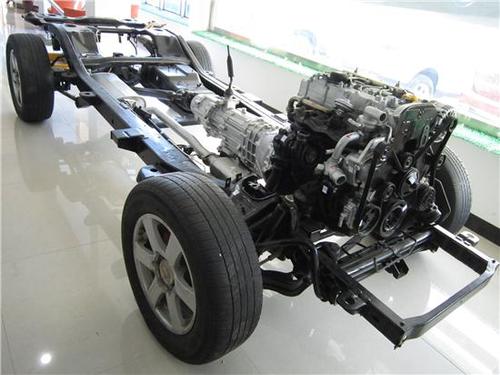 【图】陆风x8_实拍内饰图片; 底盘高的suv