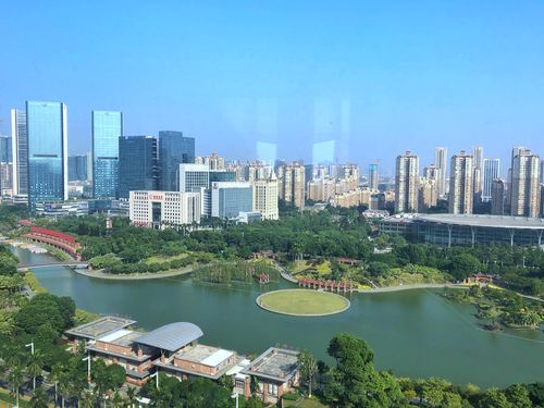 千灯湖公园,创投小镇