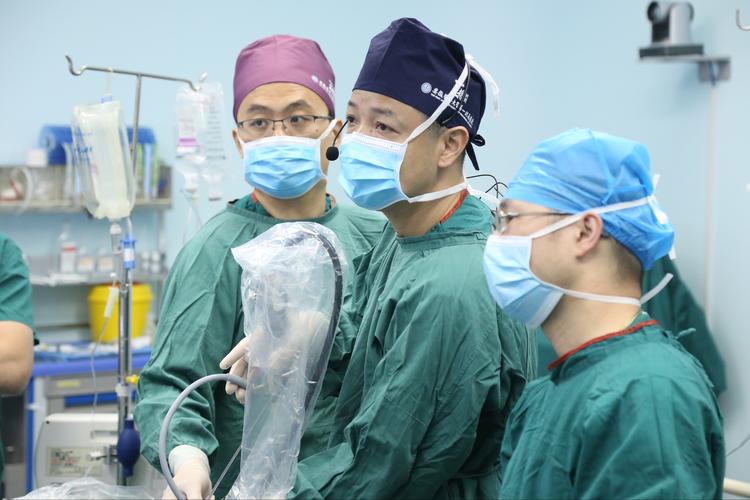 安医大一附院"博鳌外科直播时刻"开启,第一日泌尿外科手术精彩纷呈