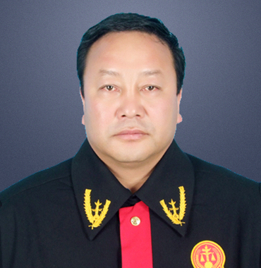 2014年9月担任广河县人民法院党组书记,代理院长;2015年3担任广河县