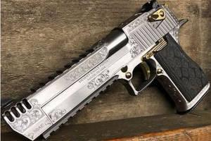 世界上颜值最高的四把手枪,中国光荣上榜,最后一把不容置疑!