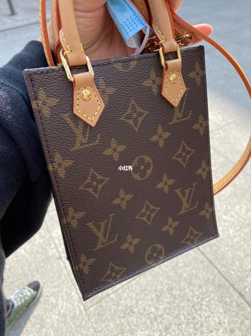 lv琴谱包_琴谱_包包_路易威登怎么样_时尚_箱包