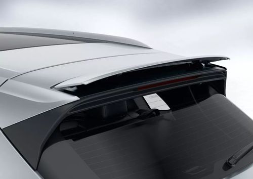 cayenne turbo搭载自适应车顶扰流板