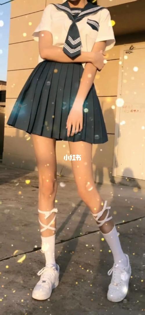 美腿壁纸_壁纸_美腿_jk制服_手机壁纸_皮囊_高清壁纸