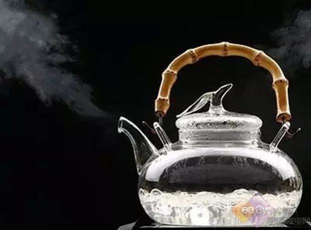 e评测:喝热水有故事 怎样烧开水不致癌