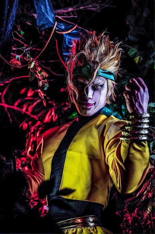 jojo中dio爷cosplay合集,看到性转dio,jo厨:抱走了!